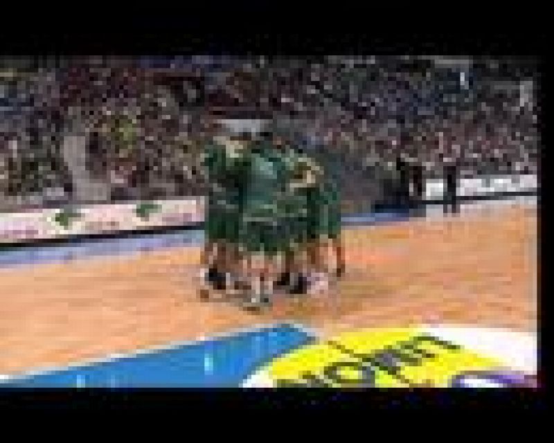 Unicaja Málaga 82-76 Cajasol Sevilla - Baloncesto en RTVE | Ver