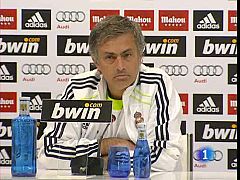 Mou: 'El que no juege bien en Murcia, no juega el sábado'