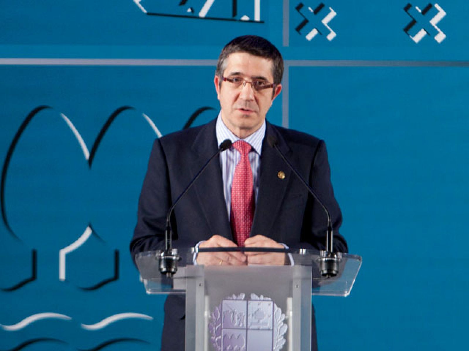 Patxi López: "Estamos en el buen camino" | Ver