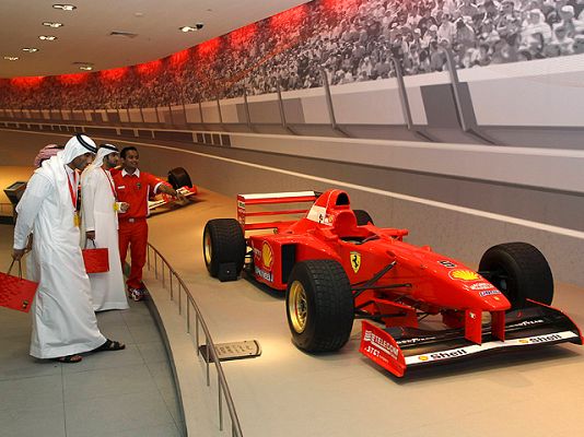  - El parque temático de Ferrari