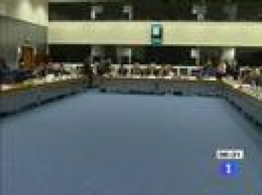 Telediario 1 - Telediario en 4' - 28/10/10