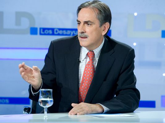 Los desayunos - Valeriano Gómez