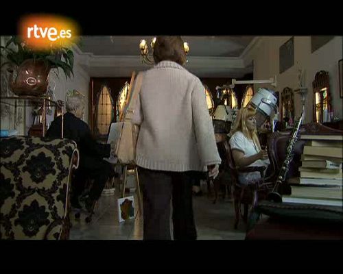 Ciudad K - Capítulo 6 : Peluquería