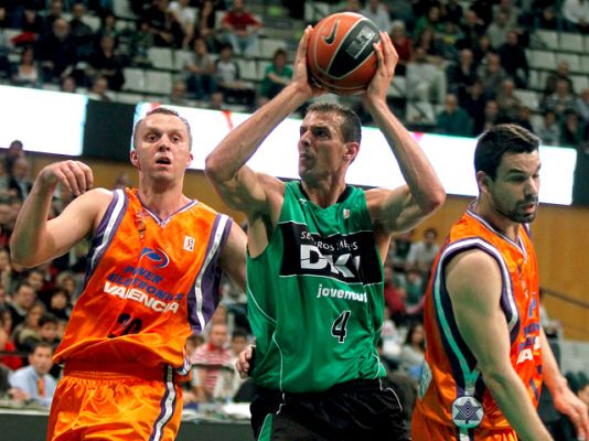 Baloncesto en RTVE - DKV Joventut 86-83 PE Valencia