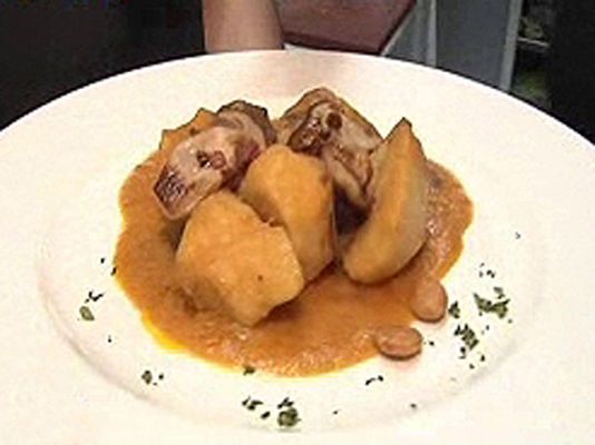 RTVE Cocina - Patatas guisadas con churrasco
