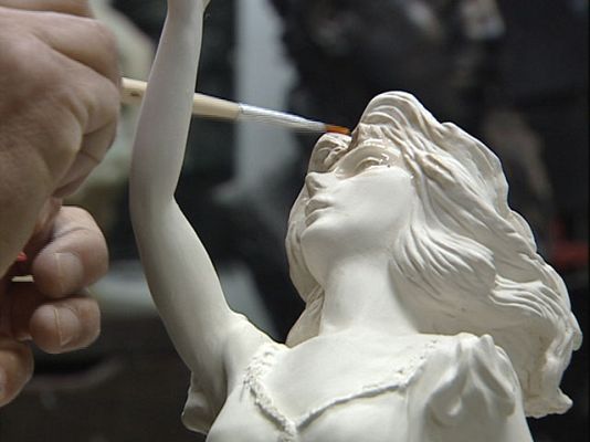  - Esculturas de cenizas