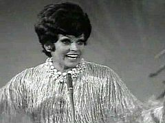 Salomé cantó "Vivo cantando" en Eurovisión 1969