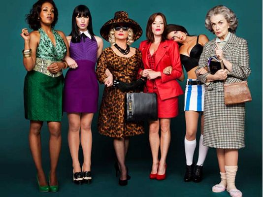 Versión española - Almodóvar y el musical de 'Mujeres'