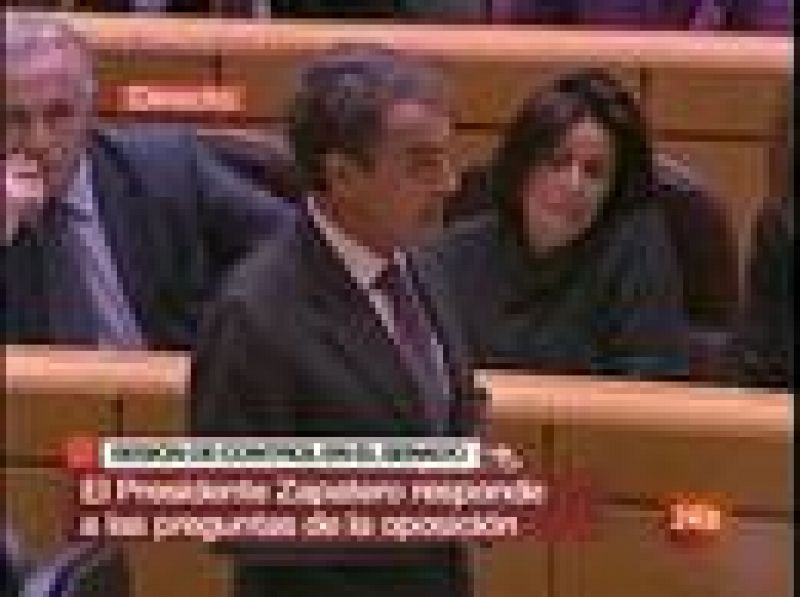 Zapatero: Batasuna podrá volver a las instituciones si "condena la violencia o ETA desaparece"