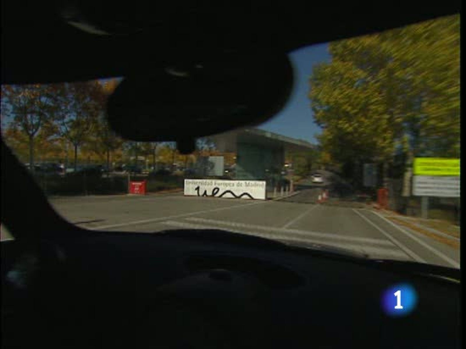 Las jugadoras del Rayo Vallecano, que disputan los octavos de la Champions femenina, compaginan el fútbol con otras labores profesionales