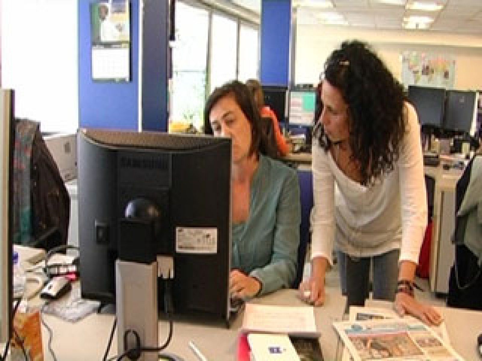 Comando Actualidad - Becarios en la Agencia EFE - Comando Actualidad | Ver