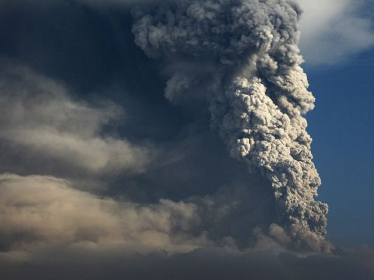  - El volcán Merapi vuelve a rugir