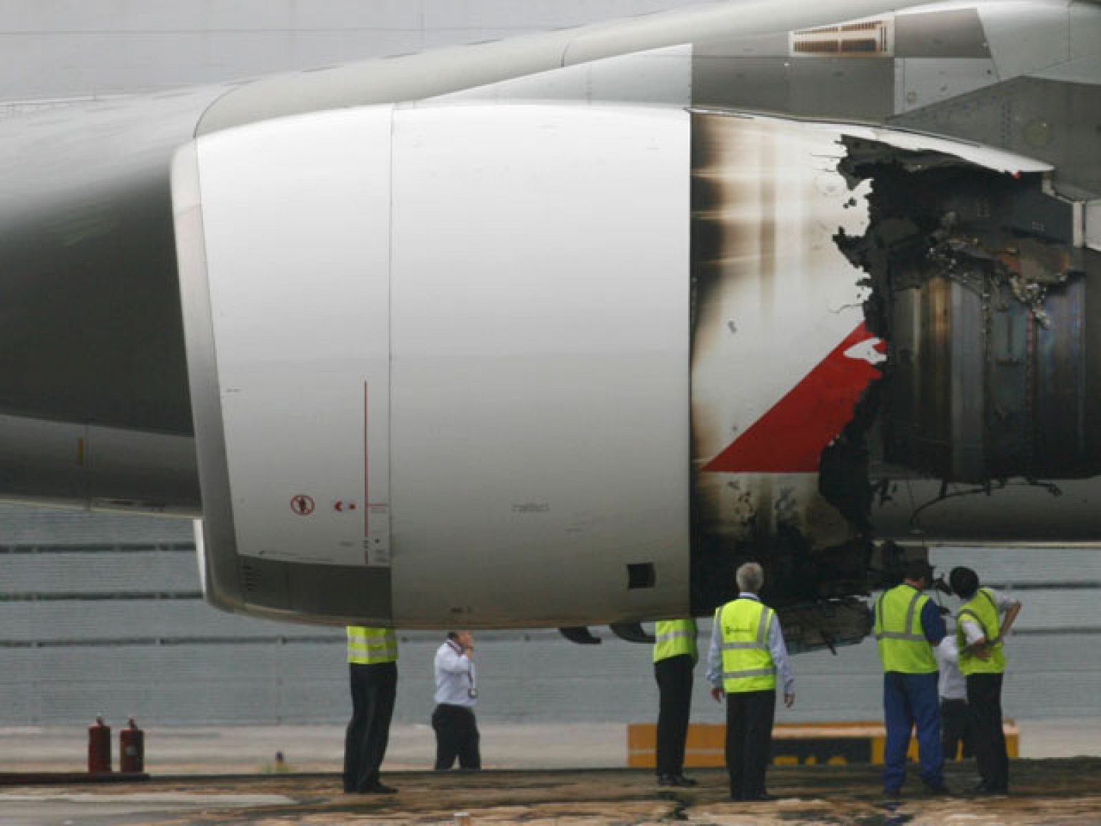 Telediario 2 en cuatro minutos - 04/11/10 | Ver