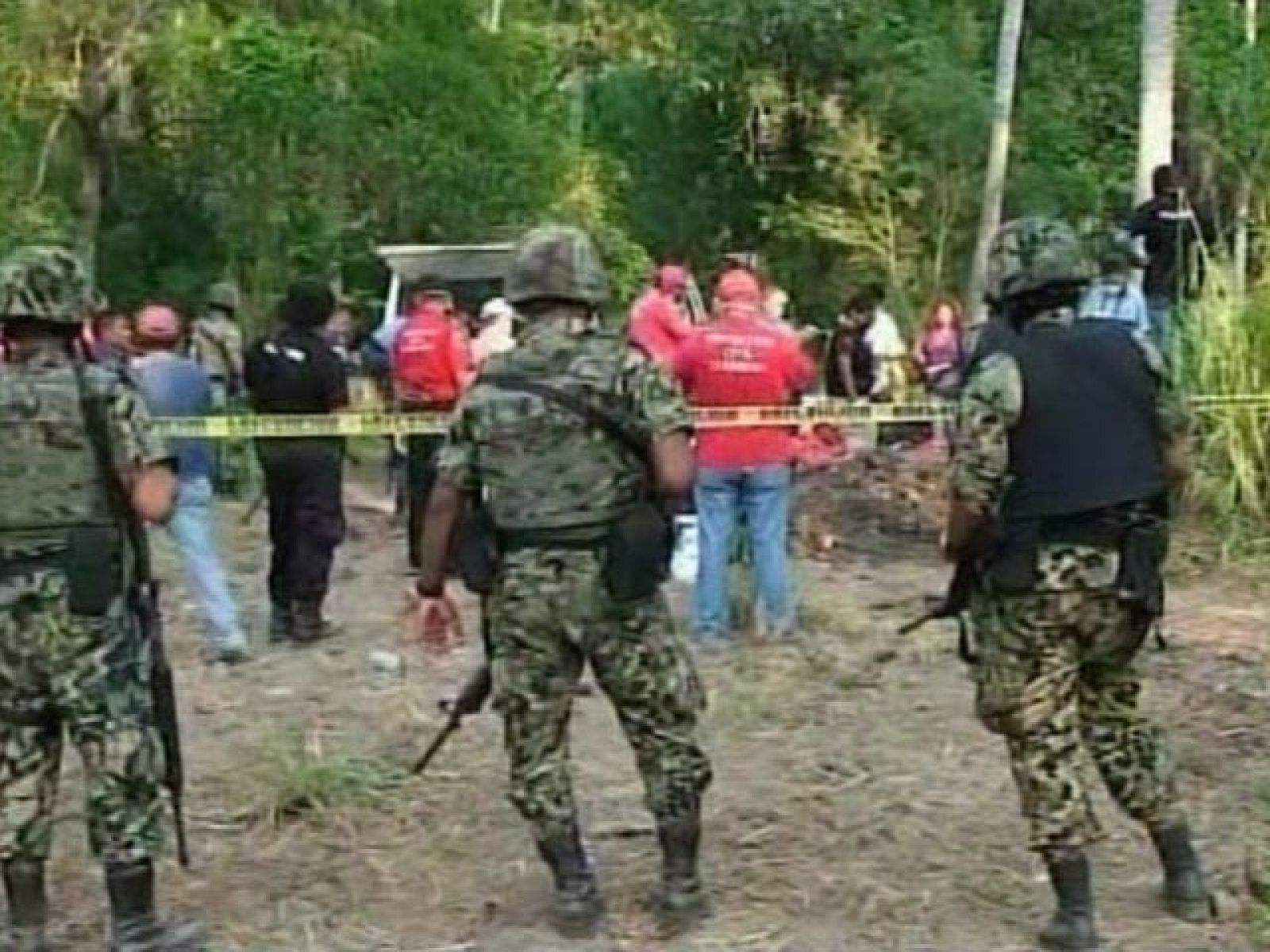 Localizan una 'narcofosa' cerca de Acapulco, en México | Ver