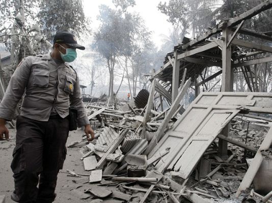  - 70 muertos en Indonesia