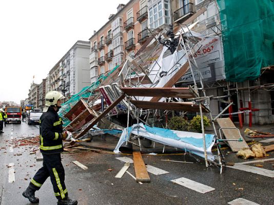 Telediario en 4' - 08/11/10