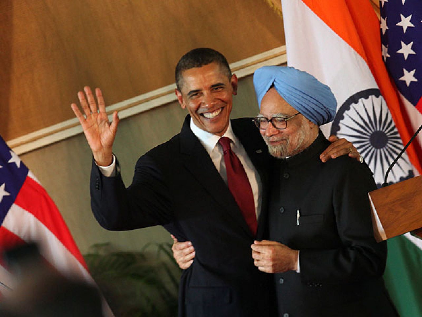 Sin programa: Obama estrecha lazos con la India | RTVE Play
