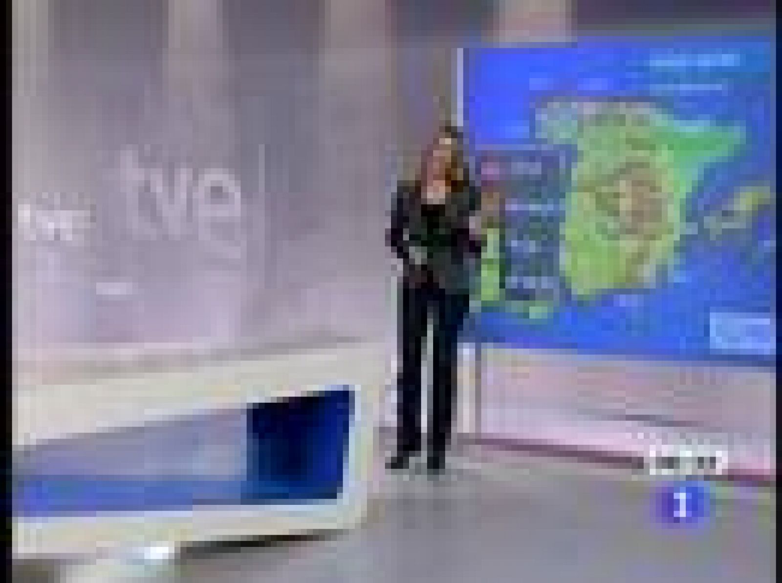 Telediario 1: Telediario en 4' - 09/11/10 | RTVE Play
