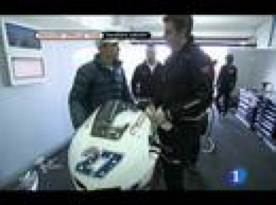  - Rossi ya rueda con la Ducati