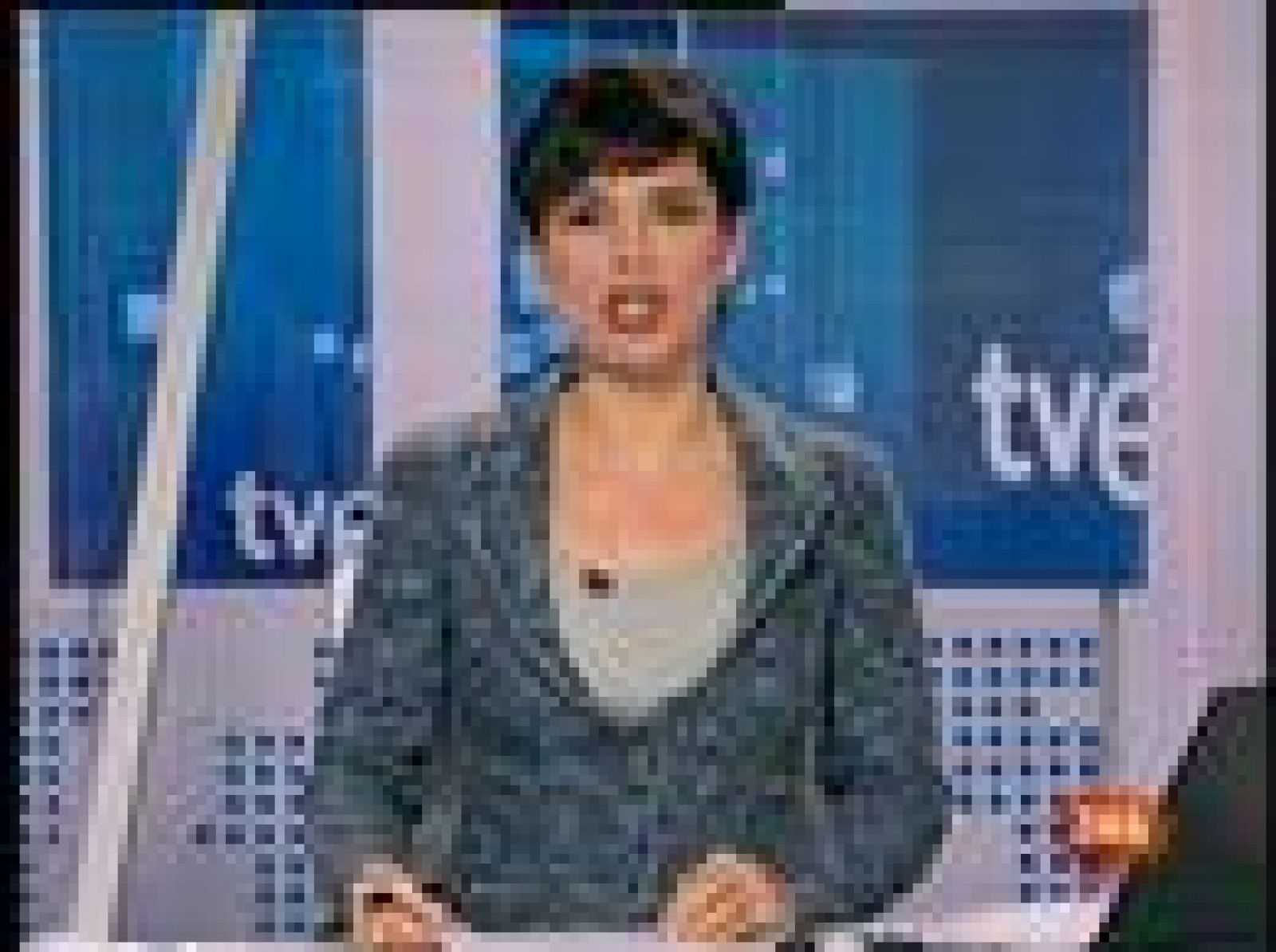 Telediario 1: Telediario en 4' - 10/11/10 | RTVE Play