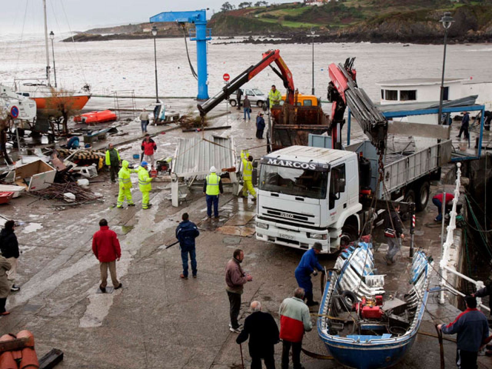 Asturias y País Vasco evalúan y reparan los daños causados por el temporal