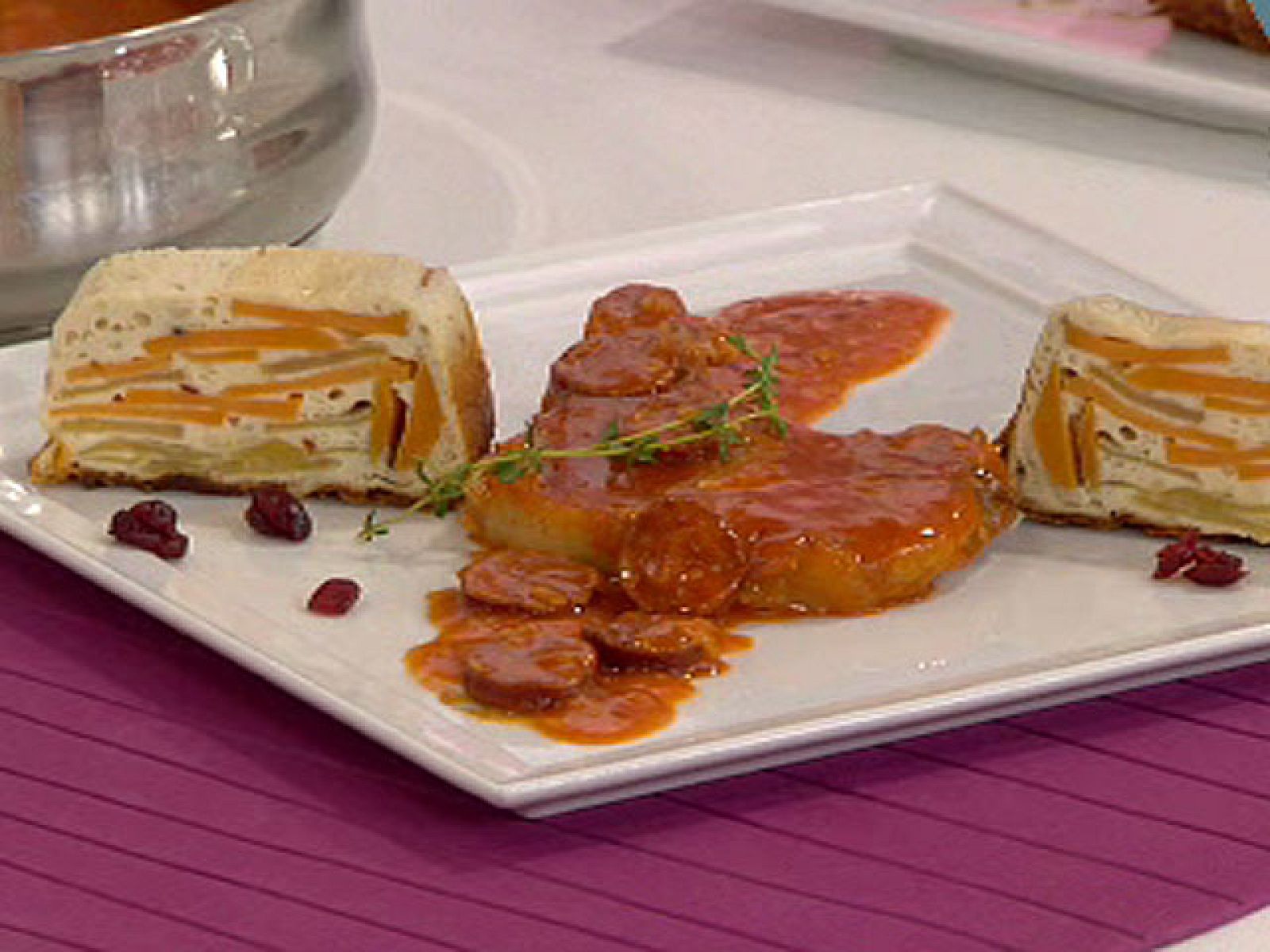 Saber cocinar - Chuletas con salsa riojana - RTVE Cocina | Ver