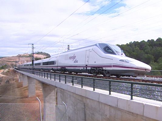  - AVE entre Madrid y Valencia