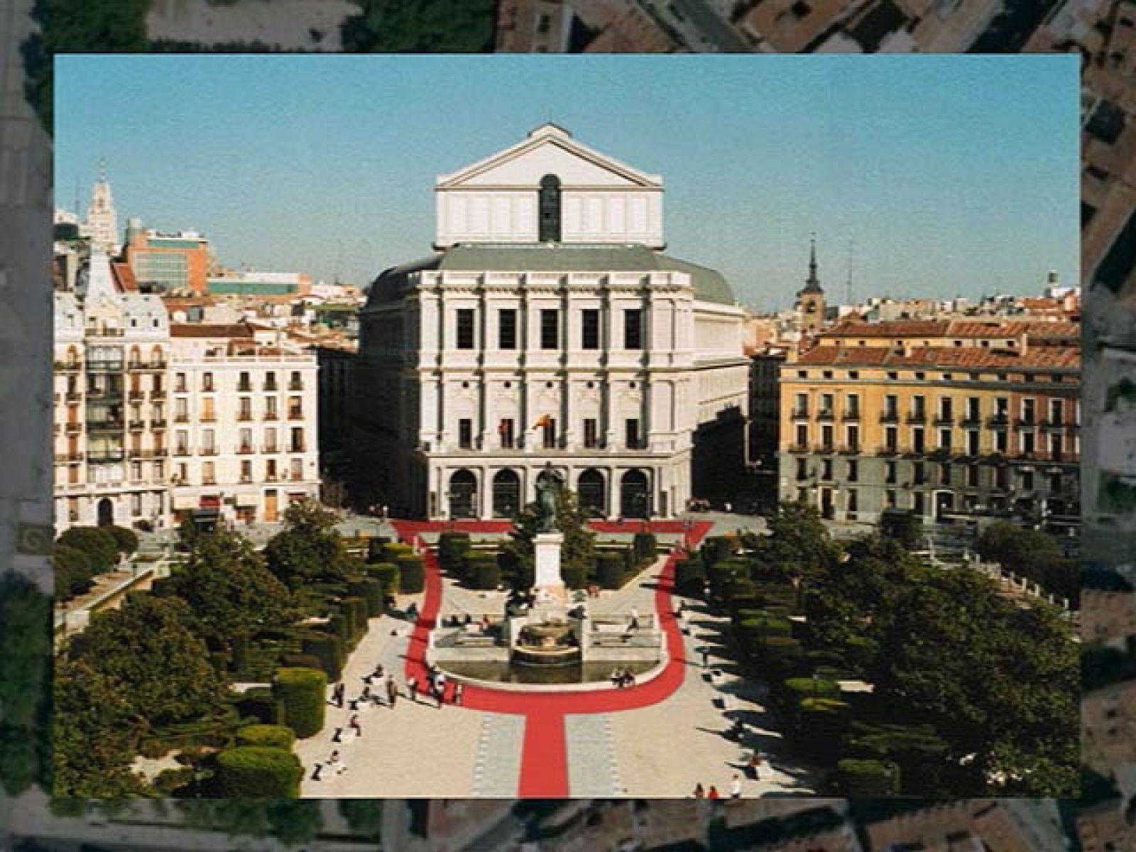 Quiere que el escenario sea el Teatro Real.