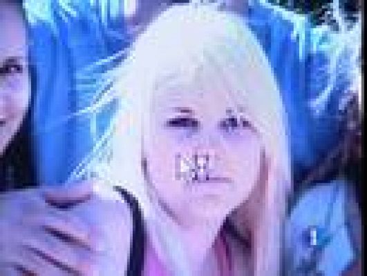  - La policía busca al ex novio