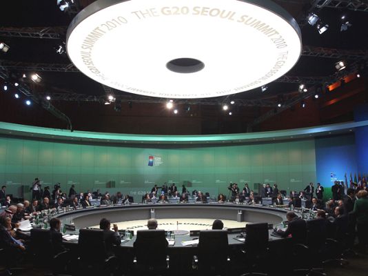 Telediario en 4' - 12/11/10