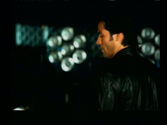 Disco del año 2010 - Chayanne - No hay imposibles