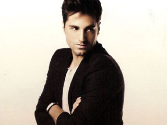 Disco del año 2010 - Bustamante - No debió pasar