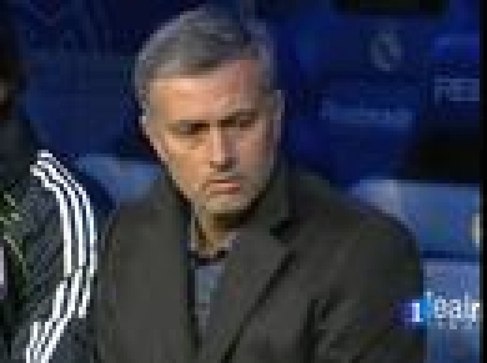 Sin programa: Mourinho, a la grada dos partidos | RTVE Play