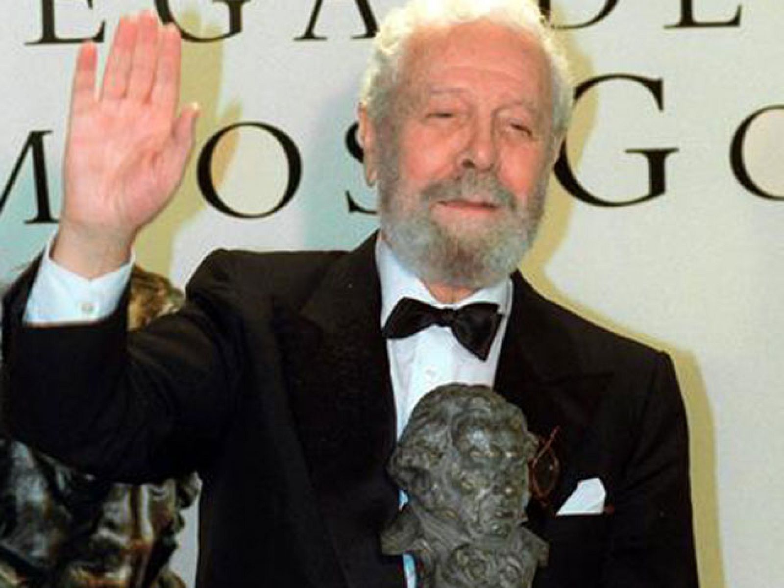 El Telediario matinal en cuatro minutos -14/11/2010