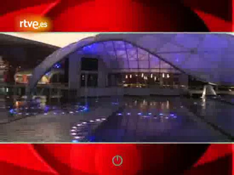   On Off: el parque temático de Ferrari ha abierto sus puertas en los Emiratos Árabes Unidos. Es una impresionante instalación para los amantes de las emociones fuertes y los incondicionales de la escudería de 'Il Caballino rampante'.