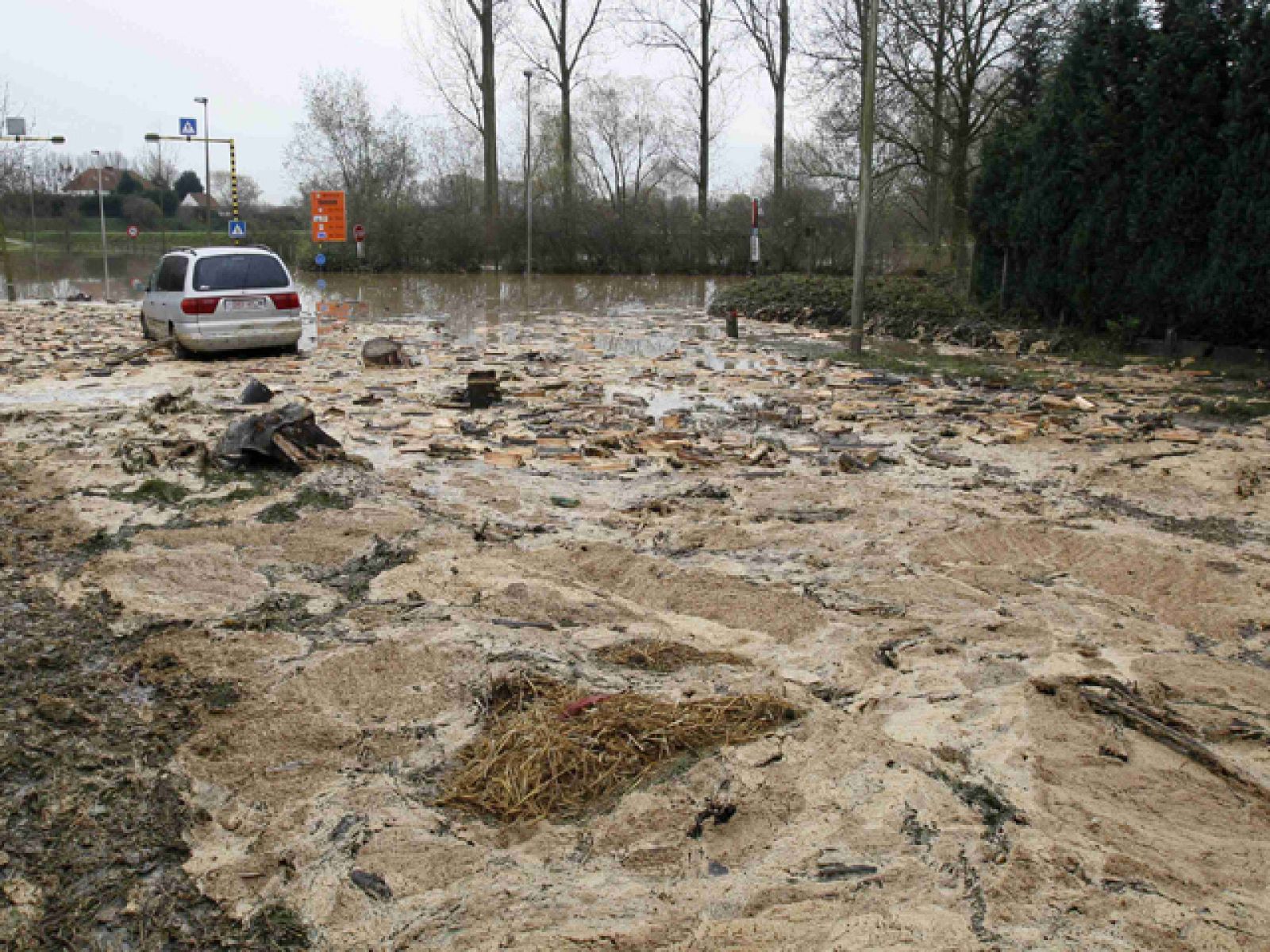Tres muertos y un desaparecido en Bélgica tras las inundaciones