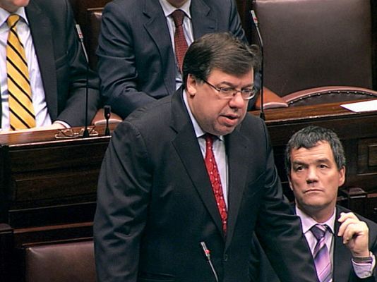  - Irlanda se resiste a pedir ayuda