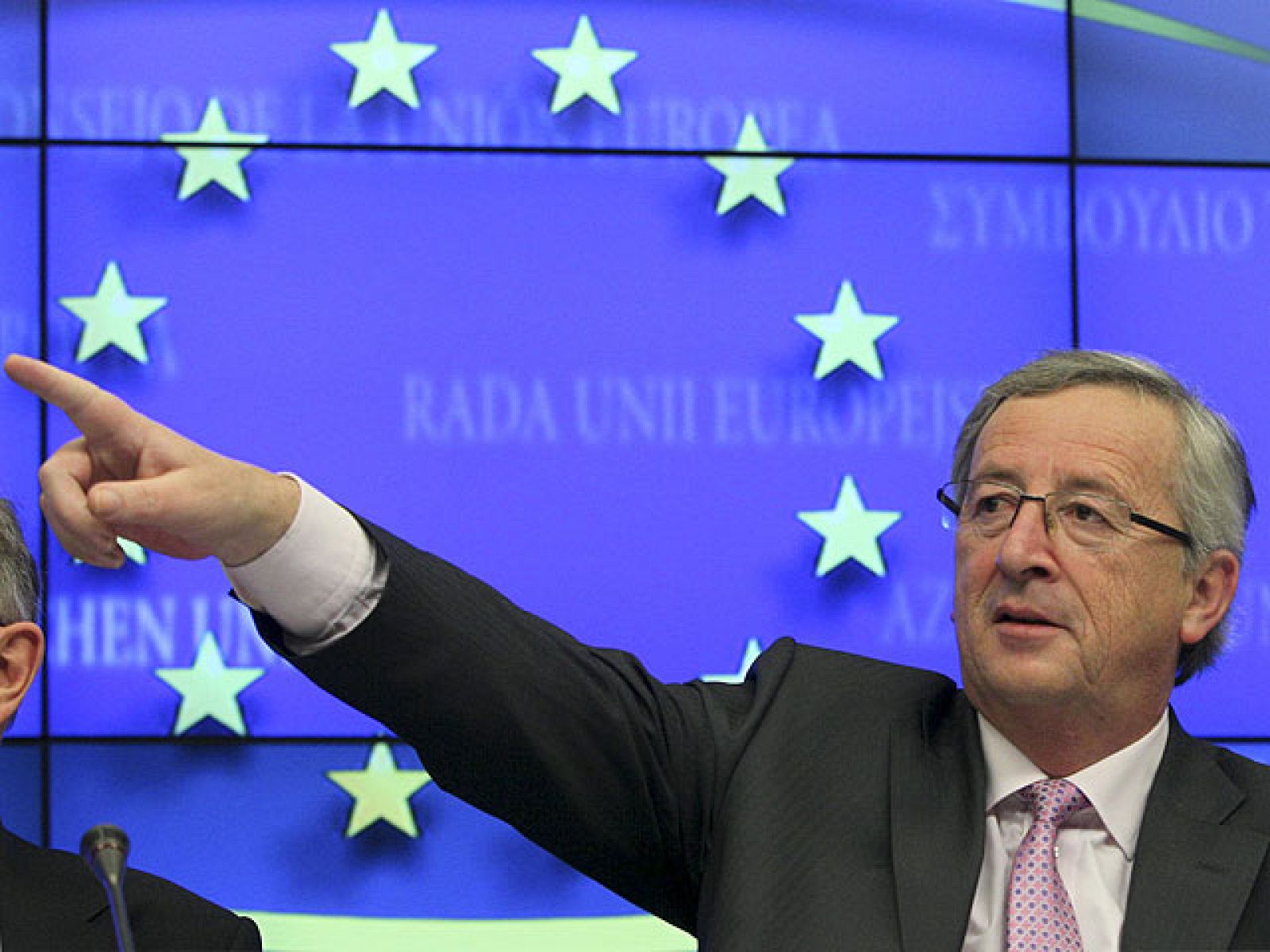 El Telediario matinal en cuatro minutos -17/11/2010