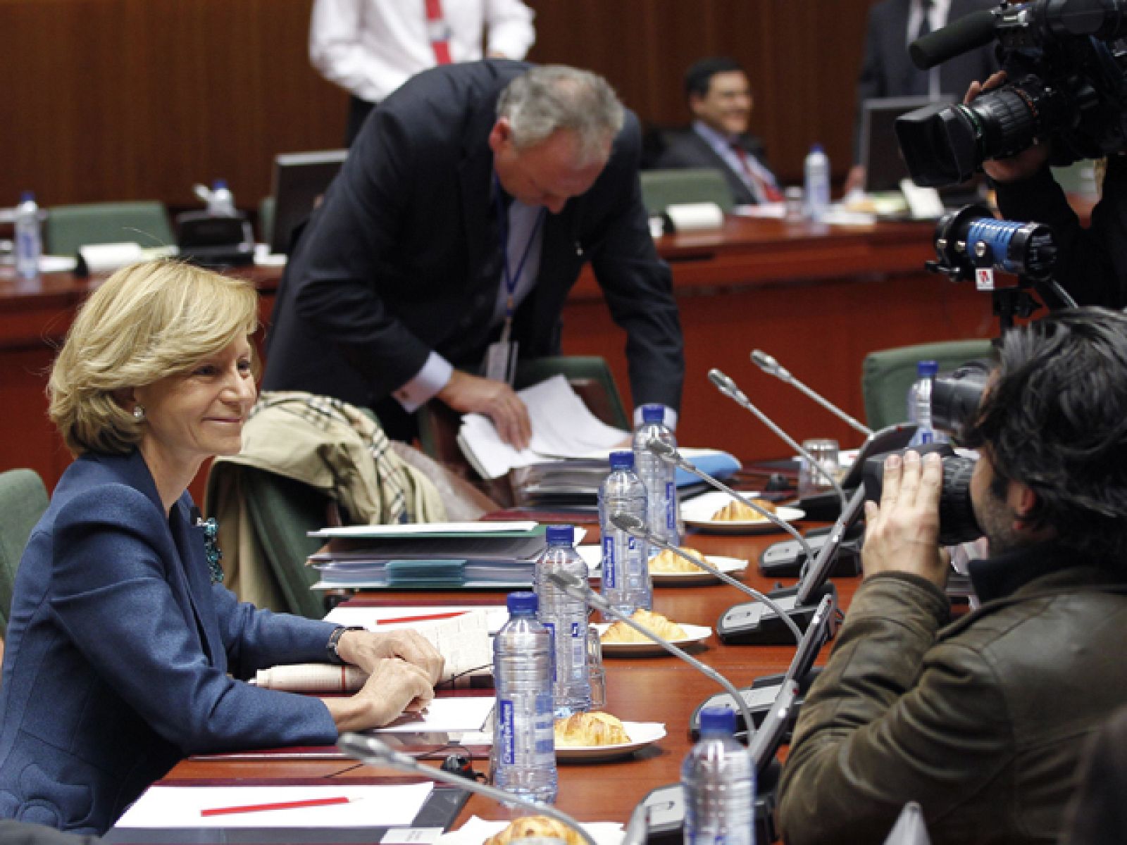 Telediario 1 en cuatro minutos - 17/11/10