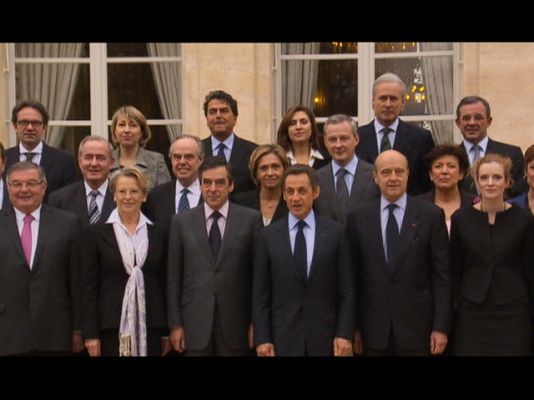  - Reunión del nuevo gobierno francés