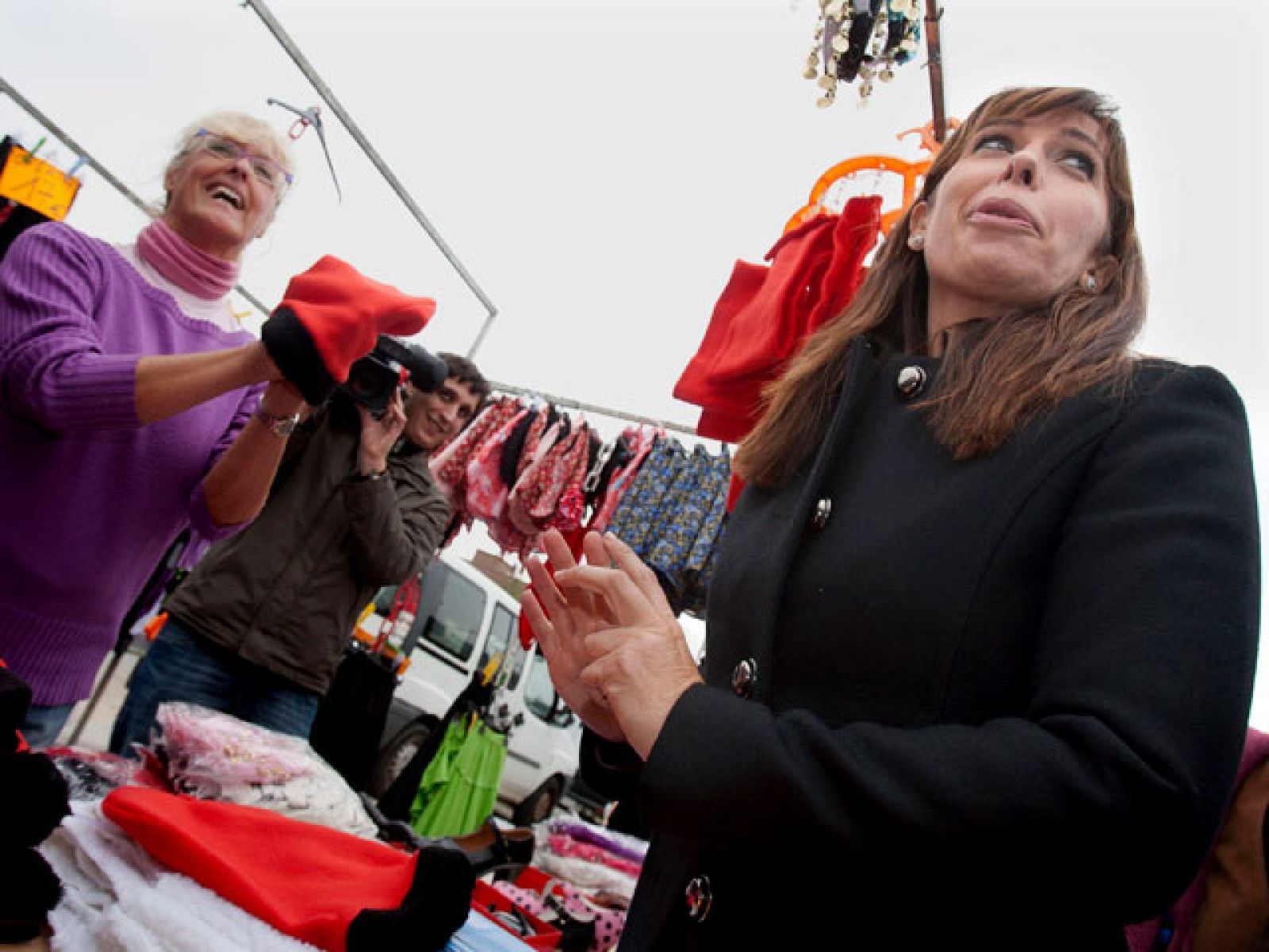 Polémica por un videojuego colgado en la web del PP con Alicia Sánchez Camacho como protagonista | Ver