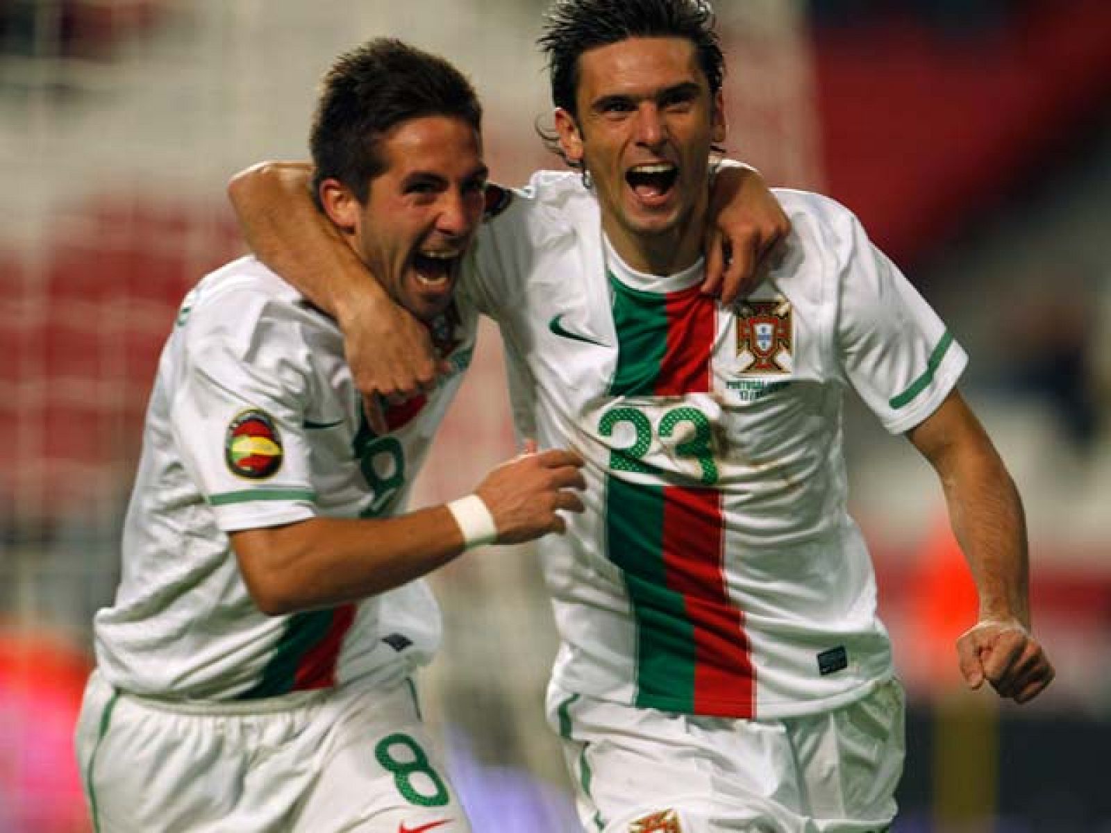 Postiga incrementa la goleada 3-0 | Ver