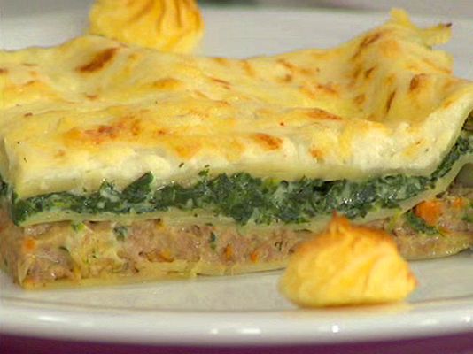 RTVE Cocina - Lasaña de carne y pastel de patatas