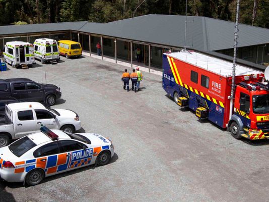  - 29 mineros atrapados en N. Zelanda