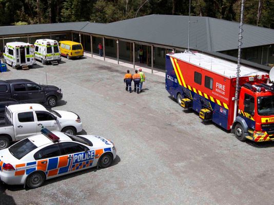  - 29 mineros atrapados en N. Zelanda