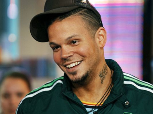  - Calle 13 estrena disco