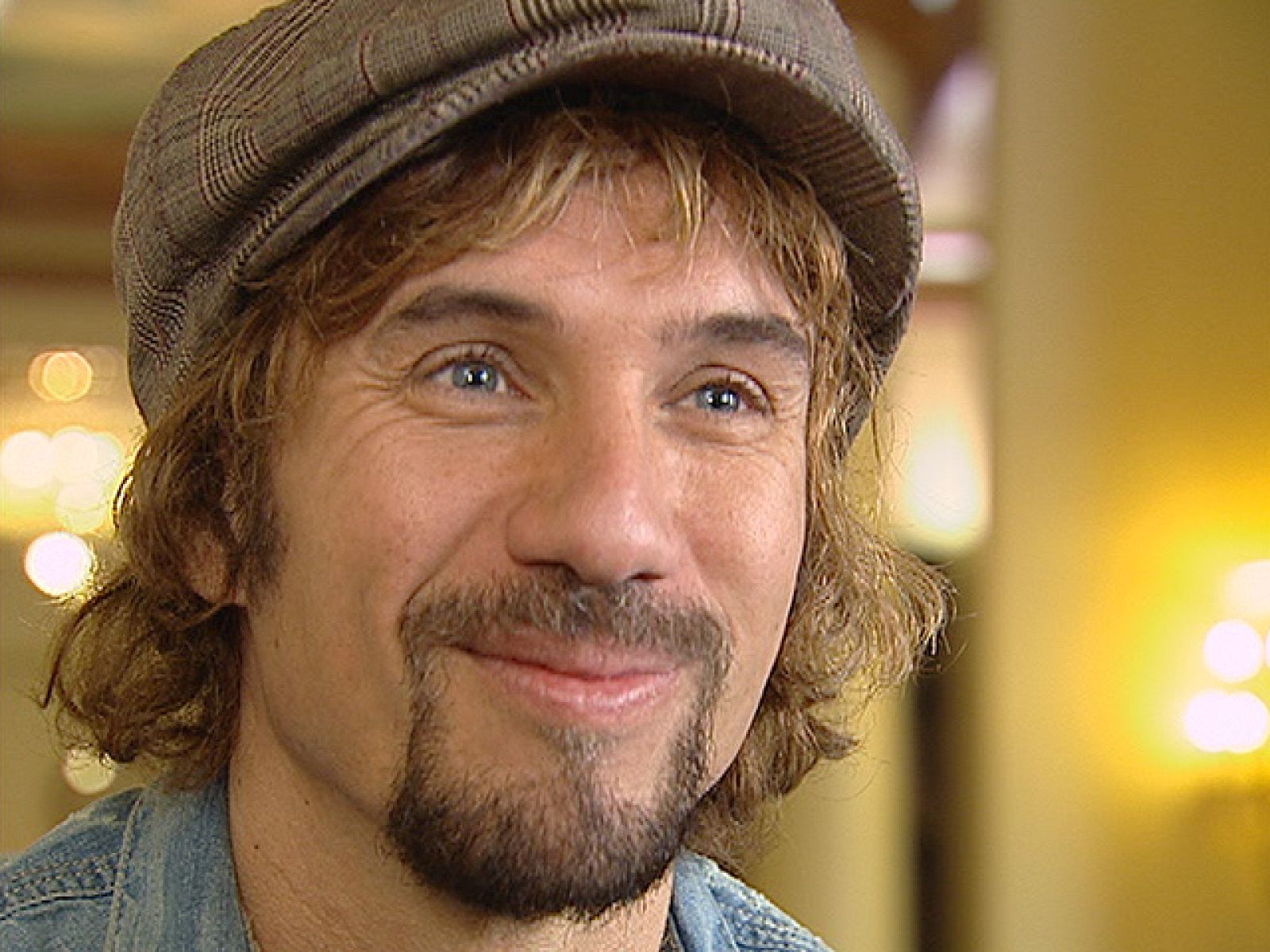 Macaco ha reunido en su último disco a 21 artistas de nueve países