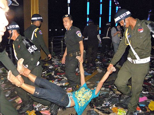 Telediario en 4' - 23/11/10