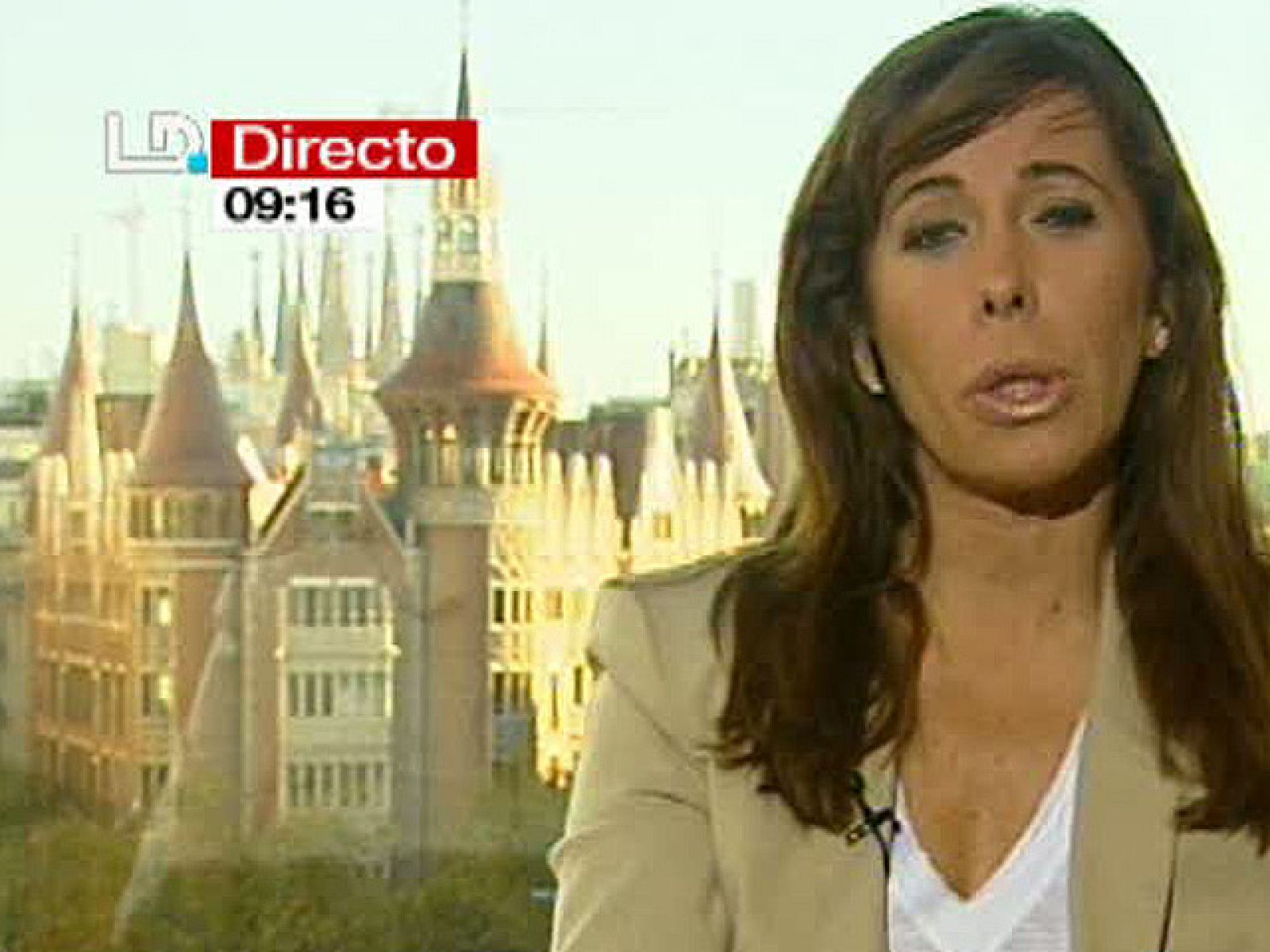 La candidata del PP en las elecciones catalanas, Alicia Sánchez Camacho, ha dicho en 'Los Desayunos de TVE' que la "hoja de ruta oculta" del candidato de CiU, Artur Mas, es plantear la independencia de Cataluña. "Ya lo ha dicho su número dos, quieren plantear la independencia para que sea una realidad en 6 u 8 años", ha señalado la candidata, para quien "esa idea es un riesgo que los catalanes que voten deben valorar".