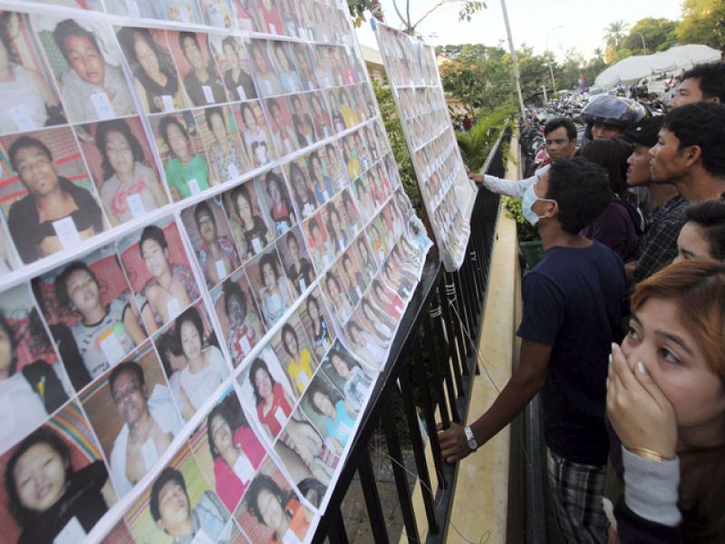 Asciende a 378 el número de muertos en la estampida ocurrida en un puente de Camboya 